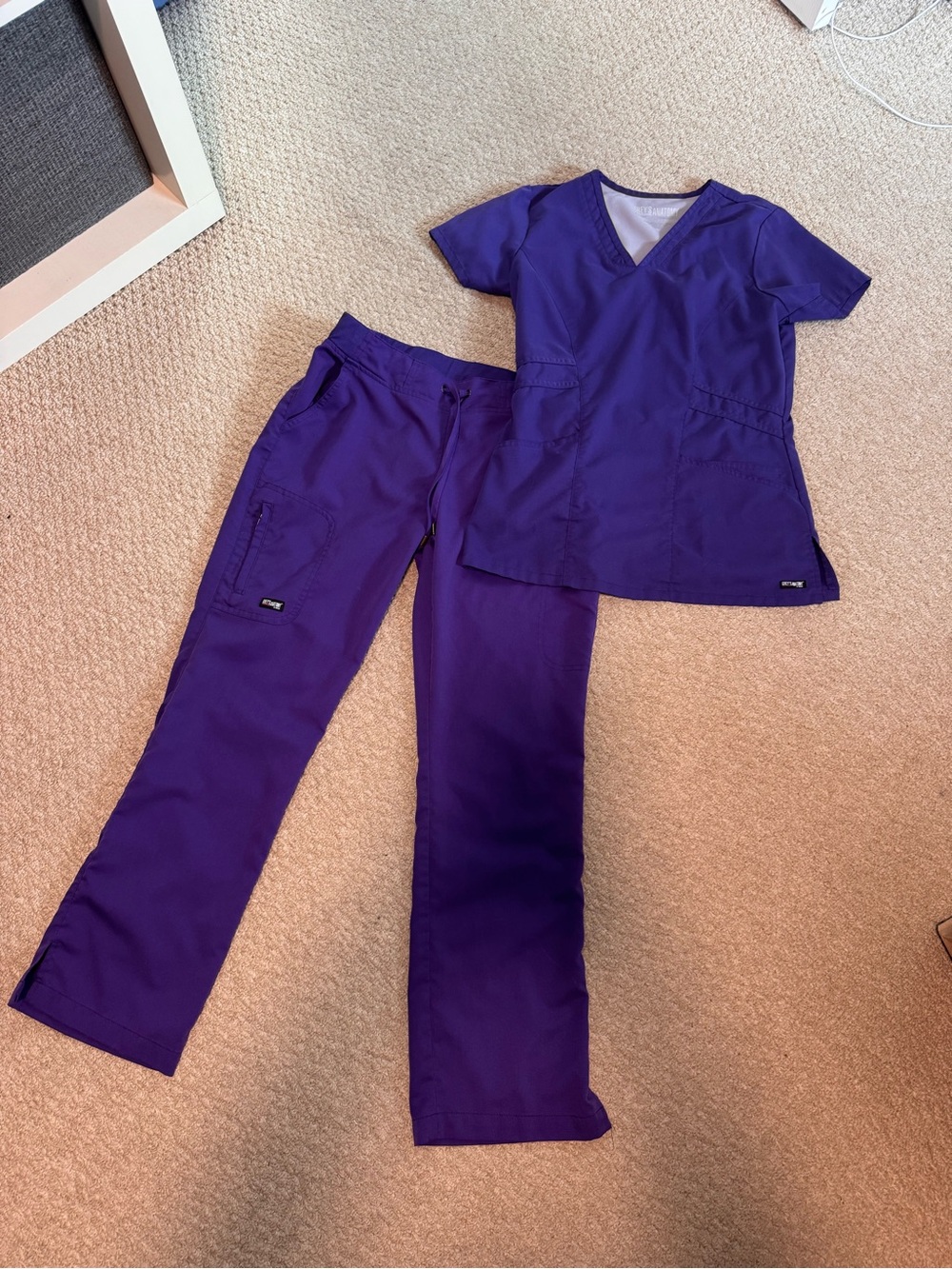 Women’s Grey’s Anatomy Scrubs Set